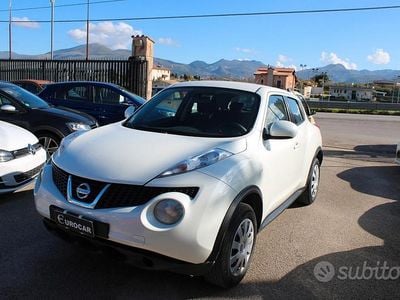 Usata Nissan Juke Tekna 110 CV (80 kW) 2013 Bianco SUV