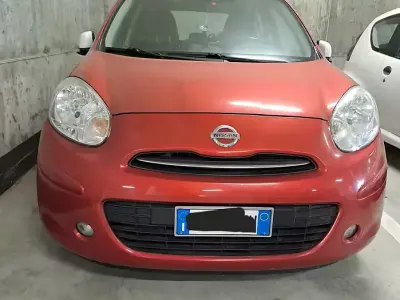 Usata Nissan Micra 100 CV (73 kW) 2011 Rosso Utilitaria