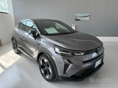 Usata Renault Captur Techno 91 CV (66 kW) 2025 Grigio SUV
