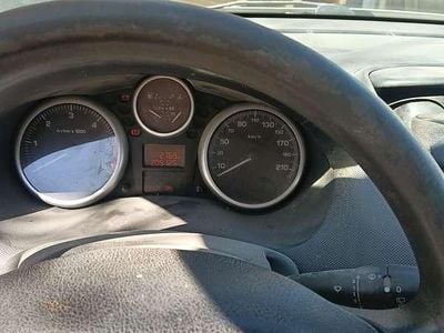 Usata Peugeot 206+ 68 CV (50 kW) 2010 Utilitaria