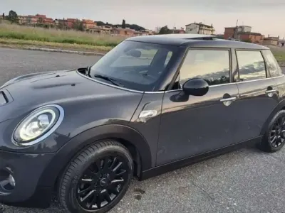 Usata Mini Cooper S Hype 192 CV (141 kW) 2018 Utilitaria