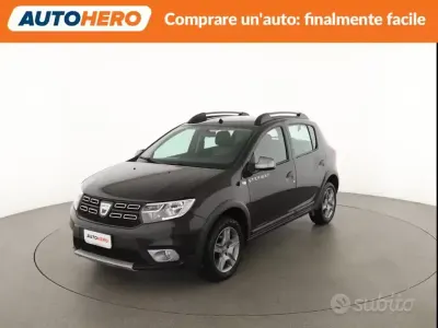Usata Dacia Sandero Comfort 90 CV (66 kW) 2019 Nero Berlina