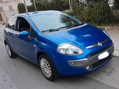 Usata Fiat Punto Evo Active 75 CV (55 kW) 2010 Blu Utilitaria