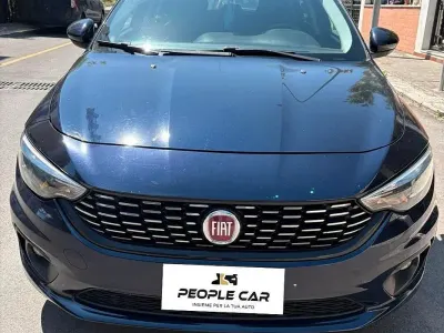 Usata Fiat Tipo Easy 95 CV (69 kW) 2018 Blu Station wagon
