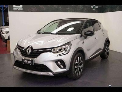 Usata Renault Captur Techno 91 CV (66 kW) 2024 Argento SUV