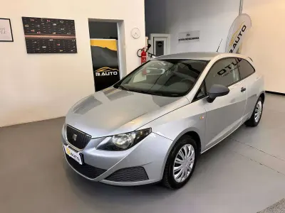 Usata Seat Ibiza SC Ecomotive 75 CV (55 kW) 2011 Argento Utilitaria
