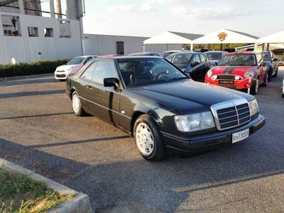 Mercedes 230