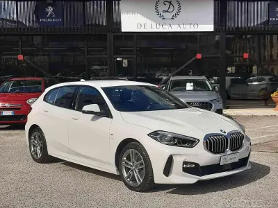 Usata BMW 116 M Sport 116 CV (85 kW) 2022 Bianco Utilitaria