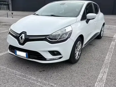 Usata Renault Clio IV 75 CV (55 kW) 2017 Bianco Berlina