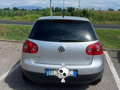 Usata VW Golf V 105 CV (77 kW) 2007 Grigio Berlina