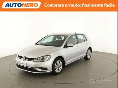 Usata VW Golf VII Trendline 110 CV (80 kW) 2018 Grigio Station wagon