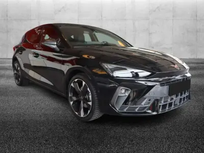 Usata Cupra Leon 150 CV (110 kW) 2025 Nero Berlina