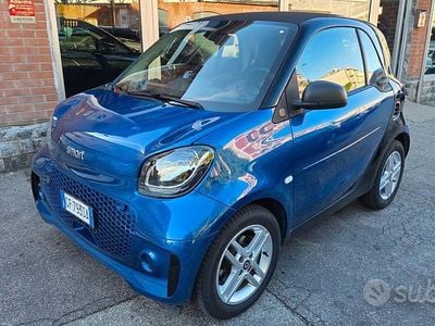 Begagnad Smart ForTwo Coupé Pure 41 kW (56 HK) 2021 Blå Halvkombi