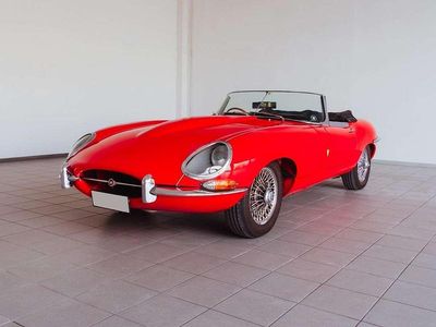 Usata Jaguar E-Type 265 CV (194 kW) 1963 Rosso Cabrio