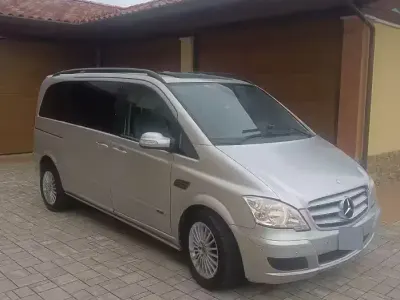Usata Mercedes Viano 150 CV (110 kW) 2005 Grigio Monovolume