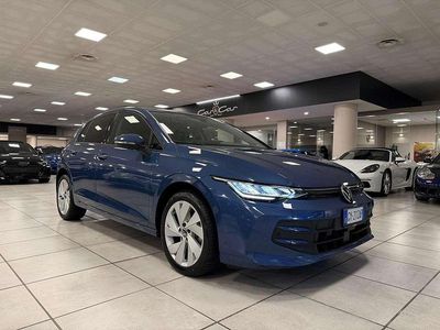 Usata VW Golf VIII Edition 116 CV (85 kW) 2024 Blu/azzurro Berlina