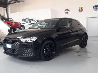 Usata Audi A1 Sportback 116 CV (85 kW) 2019 Nero Utilitaria