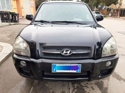 usata Hyundai Tucson 2.0 CRDi 4wd N1 autocarro