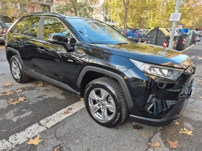 Usata Toyota RAV4 Hybrid Business Edition 178 CV (130 kW) 2022 Nero SUV