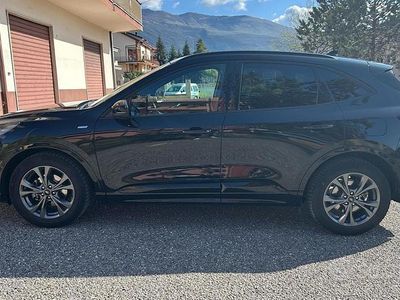 Usata Ford Kuga ST-Line X 120 CV (88 kW) 2022 Nero SUV