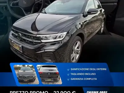 Usata VW T-Roc R-line 116 CV (85 kW) 2021 Nero SUV