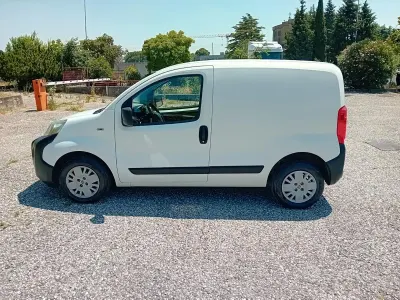 Usata Fiat Fiorino 75 CV (55 kW) 2011 Bianco Monovolume