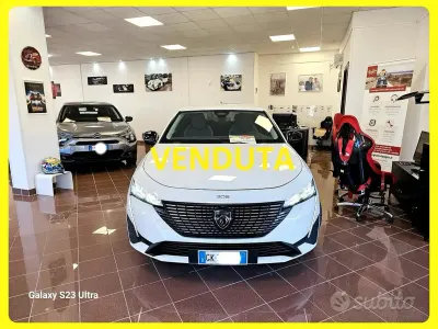 Usata Peugeot 308 SW Allure 131 CV (96 kW) 2022 Bianco Station wagon