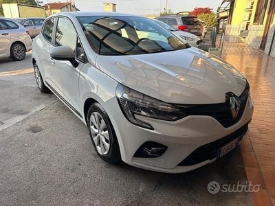 Usata Renault Clio V Business 100 CV (73 kW) 2020 Bianco Berlina