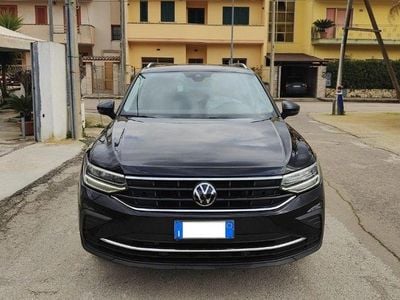 Usata VW Tiguan 150 CV (110 kW) 2021 Nero SUV