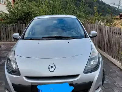 Usata Renault Clio II 75 CV (55 kW) 2009 Grigio Berlina