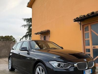 Usata BMW 320 184 CV (135 kW) 2013 Nero Station wagon