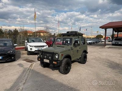 Usata Suzuki Samurai 64 CV (47 kW) 1987 Verde SUV