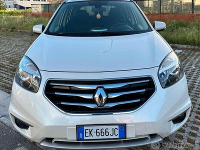 usata Renault Koleos 20 D 2 nessuno sa012