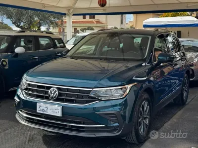 Occasion VW Tiguan Life 131 ch (96 kW) 2022 Bleue SUV