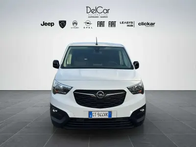 Usata Opel Combo Edition 101 CV (74 kW) 2024 Bianco Monovolume