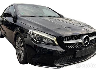 Mercedes CLA200