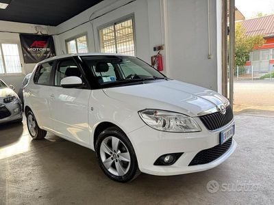 Usata Skoda Fabia Drive 90 CV (66 kW) 2014 Bianco Berlina
