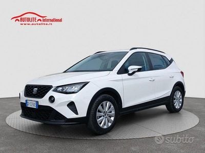 Usata Seat Arona Style 95 CV (69 kW) 2023 Bianco SUV