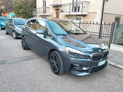 Grigio Usata 2018 BMW 220 Active Tourer Luxury Line Monovolume | 18.800 €