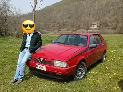 Usata Alfa Romeo 75 120 CV (88 kW) 1991 Rosso Berlina