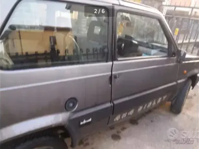 Usata Fiat Panda 4x4 50 CV (36 kW) 1989 Utilitaria