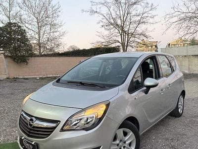 Usata Opel Meriva 120 CV (88 kW) 2017 Grigio Monovolume