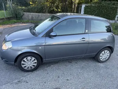 Usata Lancia Ypsilon 77 CV (56 kW) 2009 Utilitaria