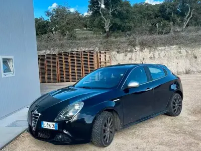 Usata Alfa Romeo Giulietta 140 CV (102 kW) 2011 Nero Berlina