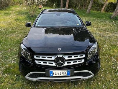 Usata Mercedes GLA180 Business 109 CV (80 kW) 2017 Nero SUV