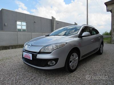 Grigio Usata 2013 Renault Mégane GrandTour Station wagon | 6900 € (Buon prezzo)