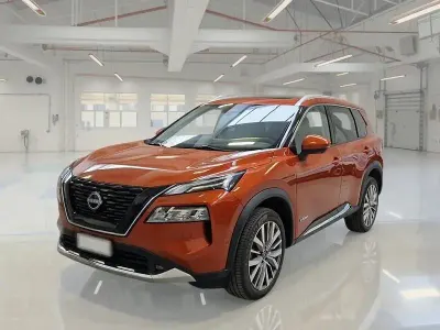 Usata Nissan X-Trail Tekna 157 CV (115 kW) 2024 Arancione SUV