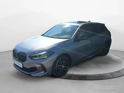 Usata BMW M135 M Sport 306 CV (225 kW) 2023 Grigio Utilitaria