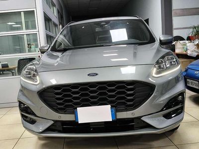 Usata Ford Kuga ST-Line X 152 CV (111 kW) 2023 Magnetic grey SUV
