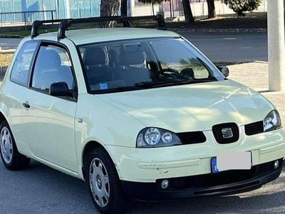 Usata Seat Arosa Stella 50 CV (36 kW) 2004 Giallo Utilitaria